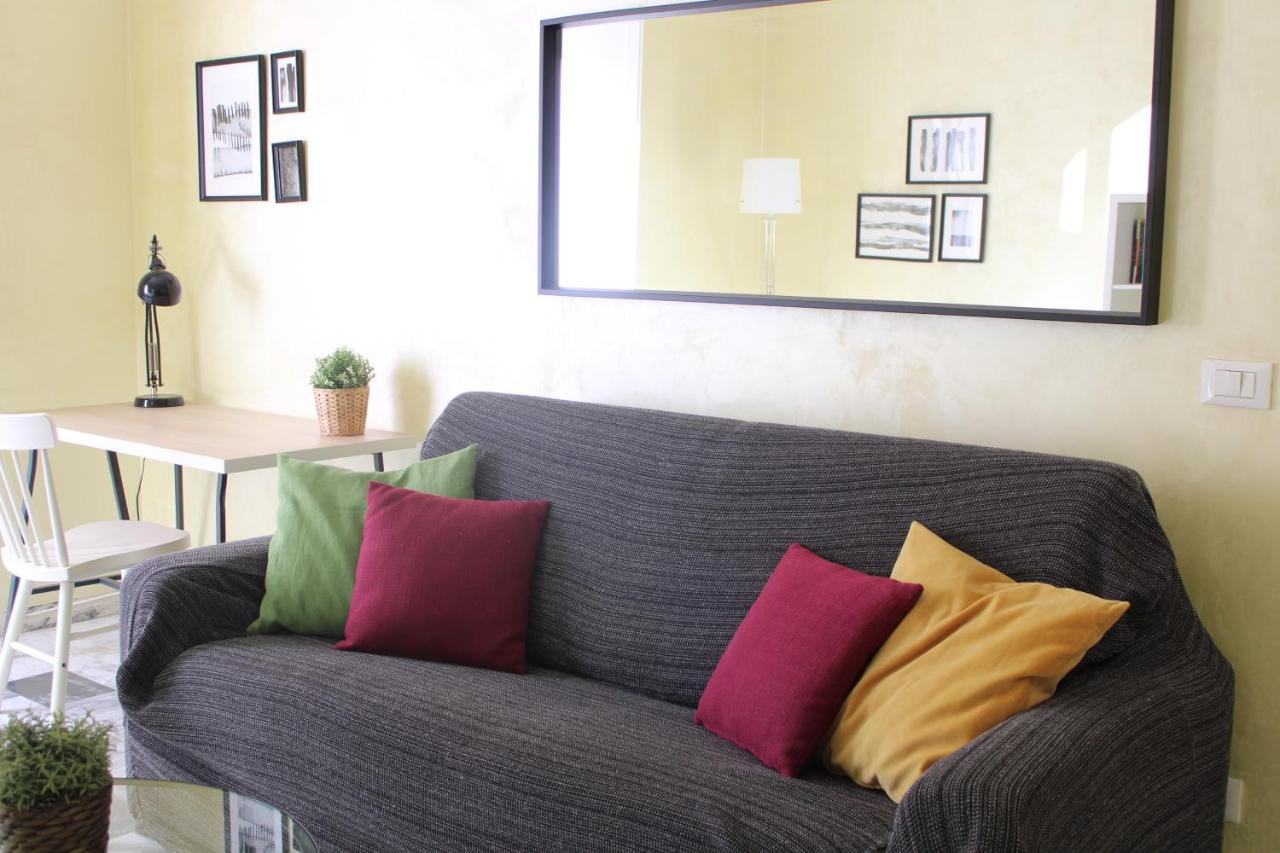Appartamento Re Di Roma/Cozy Flat For Six Persons Rome Exterior photo