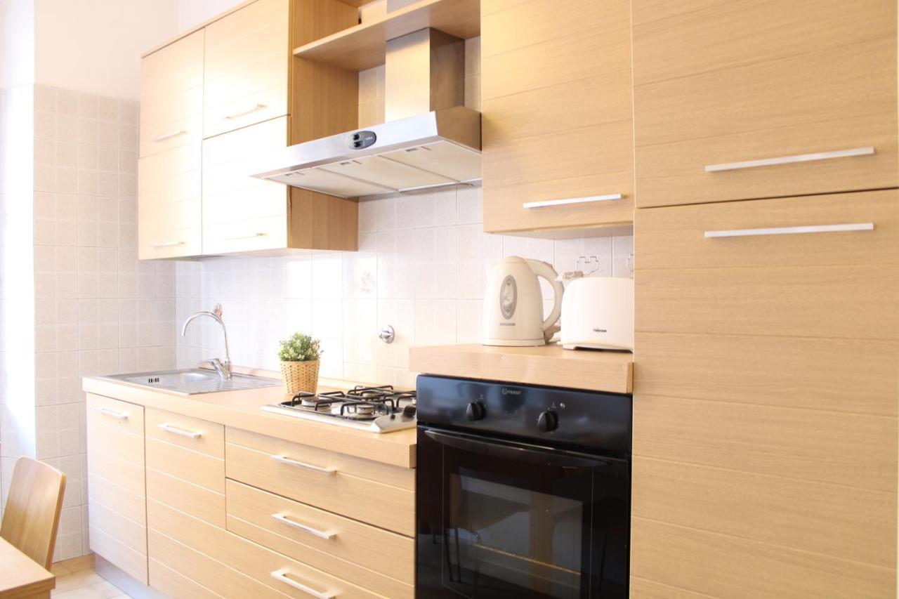 Appartamento Re Di Roma/Cozy Flat For Six Persons Rome Exterior photo