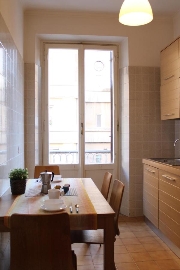 Appartamento Re Di Roma/Cozy Flat For Six Persons Rome Exterior photo